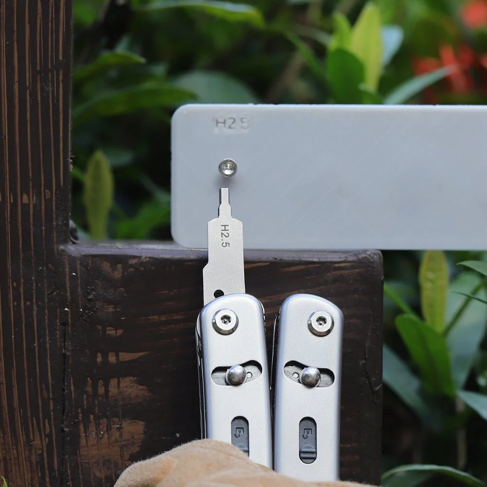 2.5mm Hex Wrench- Short, 1 slot - Image 5