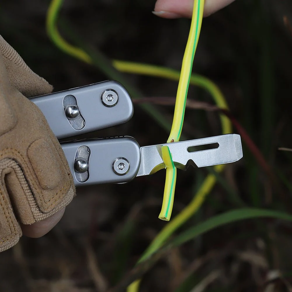 Chisel & Wire Stripper- Short, 1 slot - Image 6