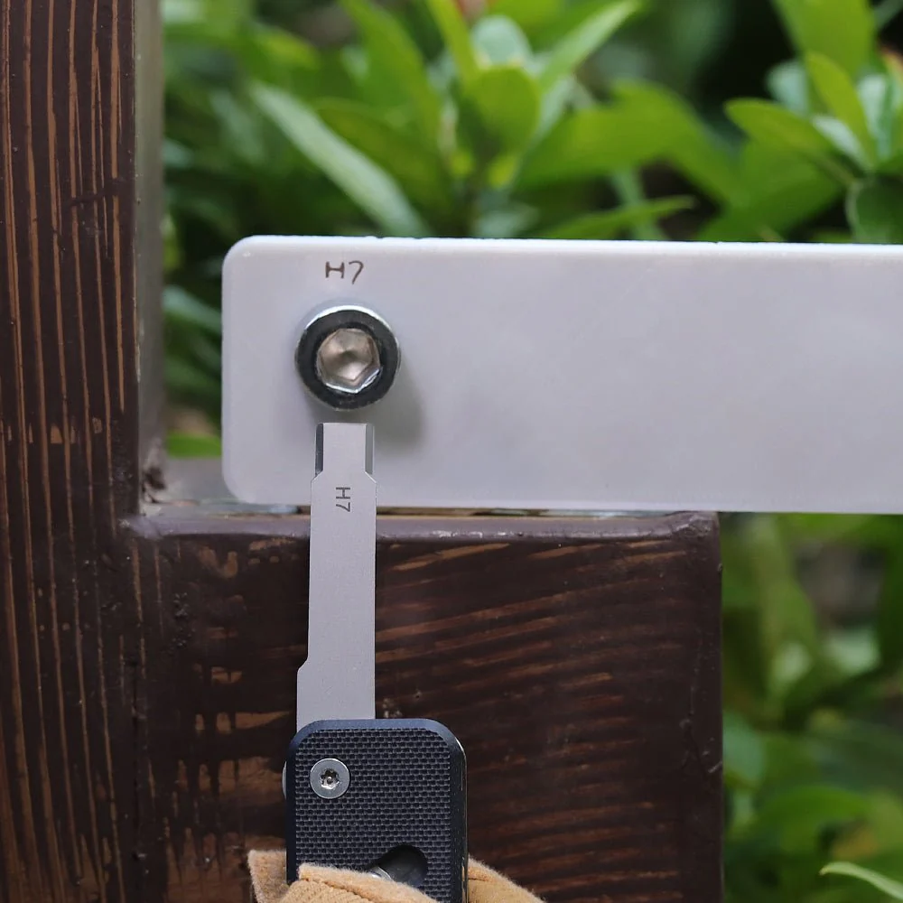 7mm Hex Wrench- Long, 2 slots - Image 6