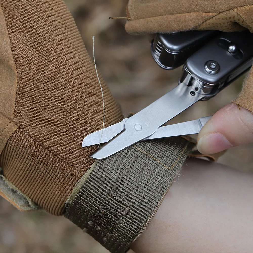 Folding Scissors- Long, 1 Slot - Image 6